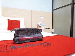 RedDoorz near Trade School Gensan