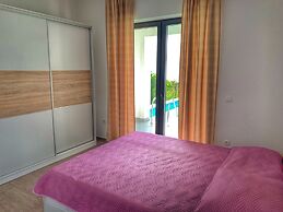 Villa Flora Apartment