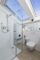 Beautiful Apartment House On The Seaside