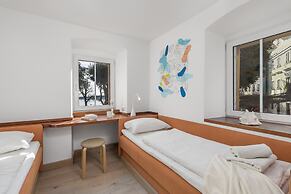 Beautiful Apartment House On The Seaside