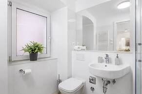 Beautiful Apartment House On The Seaside