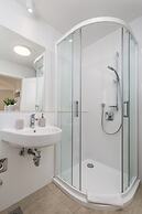 Beautiful Apartment House On The Seaside