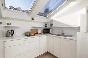 Beautiful Apartment House On The Seaside