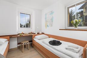 Beautiful Apartment House On The Seaside