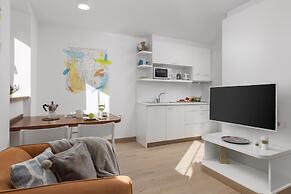 Beautiful Apartment House On The Seaside