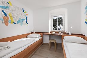 Beautiful Apartment House On The Seaside