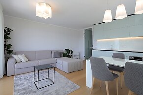 New Apartments with Pool near Beach