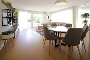 New Apartments with Pool near Beach