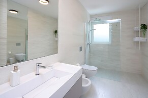 New Apartments with Pool near Beach