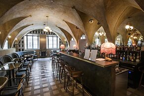 Hotel H15 Luxury Palace - Destigo Hotels