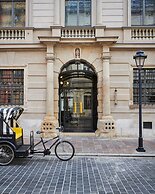 Hotel H15 Luxury Palace - Destigo Hotels