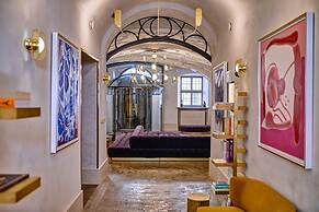 Hotel H15 Luxury Palace - Destigo Hotels