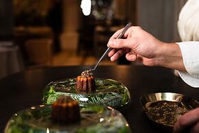 Hotel H15 Luxury Palace - Destigo Hotels