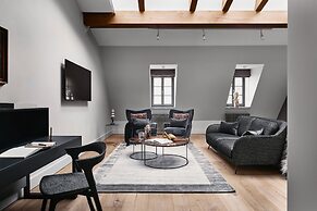 Hotel H15 Luxury Palace - Destigo Hotels