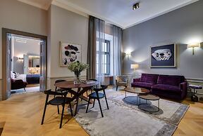 Hotel H15 Luxury Palace - Destigo Hotels