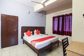 OYO 70733 Hotel Regal