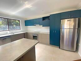 Tiona Palms Holiday Park