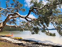 Tiona Palms Holiday Park