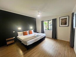 Tiona Palms Holiday Park