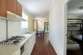 Tiona Palms Holiday Park