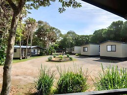 Tiona Palms Holiday Park