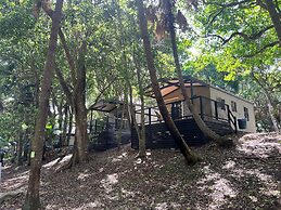 Tiona Palms Holiday Park