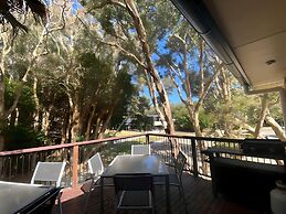 Tiona Palms Holiday Park