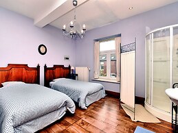 Luxurious Mansion With Indoor Pool and Sauna