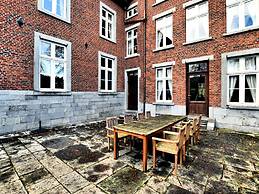 Luxurious Mansion With Indoor Pool and Sauna