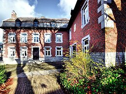 Luxurious Mansion With Indoor Pool and Sauna