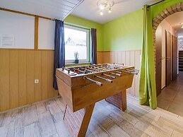Charming Cottage with Hot Tub & Sauna, High Fens