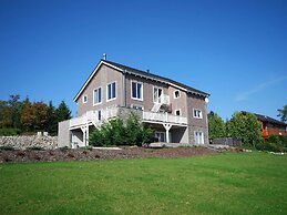 Lovely Villa in Durbuy with Hot Tub