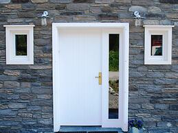 Lovely Villa in Durbuy with Hot Tub