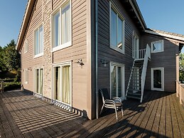 Lovely Villa in Durbuy with Hot Tub