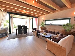 Haus Samoa With Private Terrace, Views