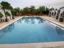 Belvilla by OYO Le Balze