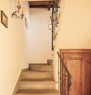 Farmhouse With Swimming Pool in Cortona