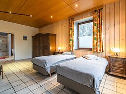 Holiday Home in Sourbrodt With Private Pool