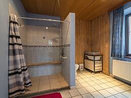 Holiday Home in Sourbrodt With Private Pool