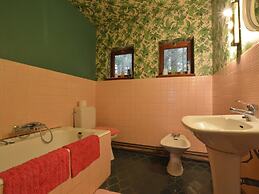 Chalet in Stavelot With Garden