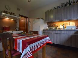 Chalet in Stavelot With Garden
