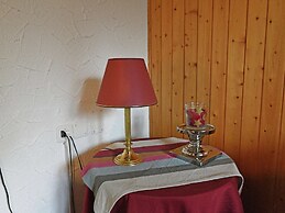 Elegant Apartment in Fieschertal near Forest