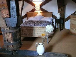 Beautiful Authentic Mill Close to the Beach