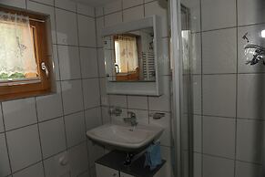 Detached Chalet Near Haute Nendaz