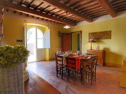 Belvilla by OYO Ginestrilo