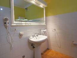 Belvilla by OYO Ginestrilo