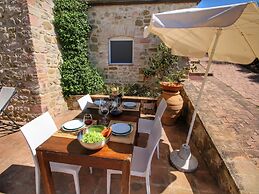 Belvilla by OYO Ginestrilo