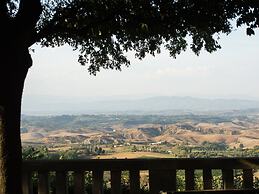 Belvilla by OYO Vintage Holiday Home in Montaione