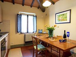 Belvilla by OYO Vintage Holiday Home in Montaione