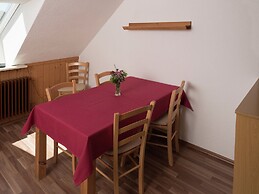 Spacious Apartment in Wehrhalden near Cross Country Skiing